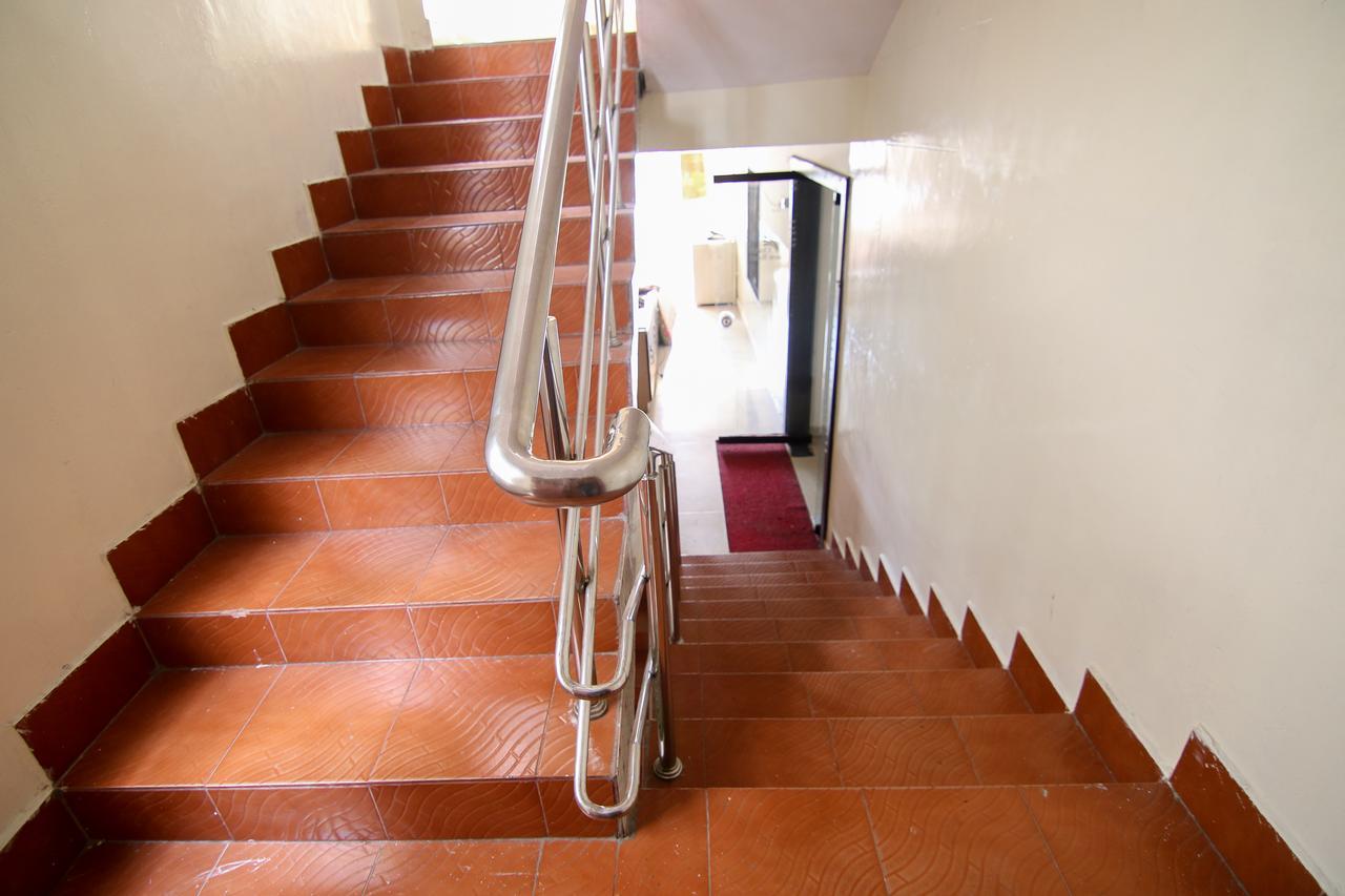 Oyo 9207 Chakri Guest House Visakhapatnam Eksteriør bilde