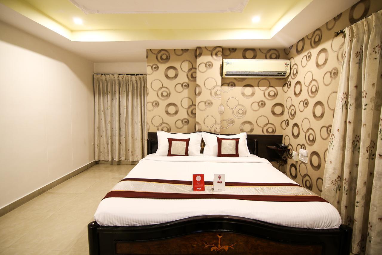Oyo 9207 Chakri Guest House Visakhapatnam Eksteriør bilde