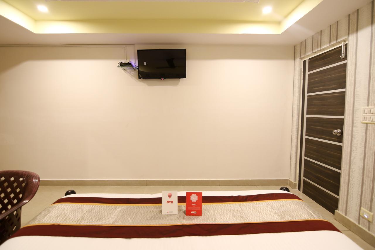 Oyo 9207 Chakri Guest House Visakhapatnam Eksteriør bilde