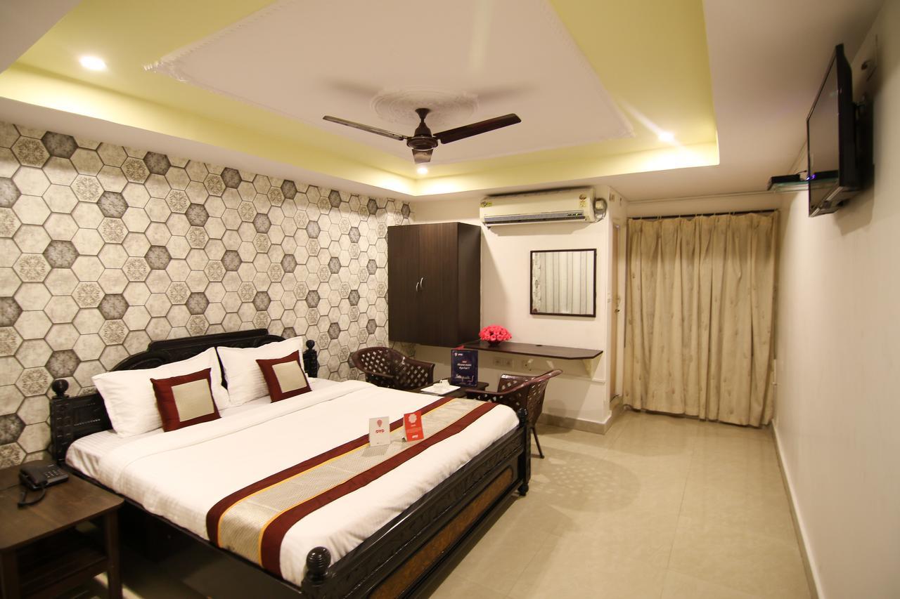 Oyo 9207 Chakri Guest House Visakhapatnam Eksteriør bilde